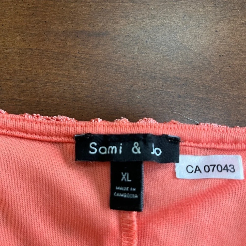 Sami & Jo coral coloured lace ladies top size X-Large - Picture 4 of 5